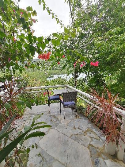 Lonos Circle Terrace View Hotel Romblon Exterior photo